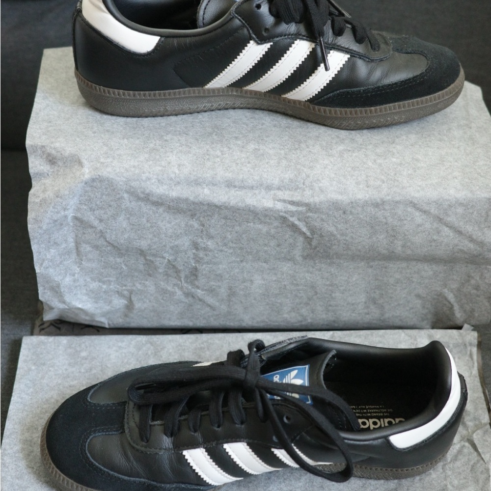 Adidas Samba Black and White  - men’s 5.5